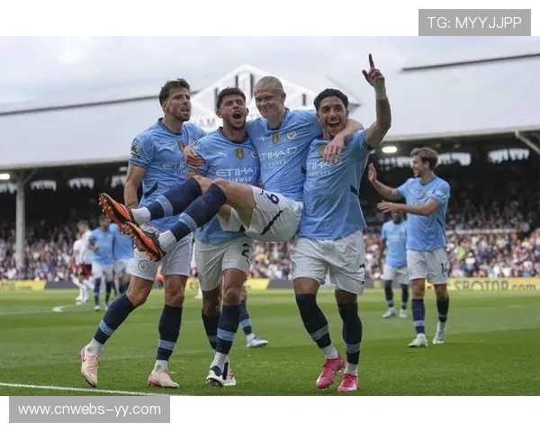 曼城引入全能中场补强控球体系，边路爆点流失待解决
